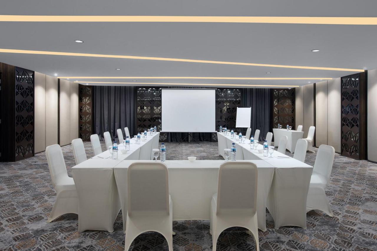 Hotel Santika Batam Exterior photo