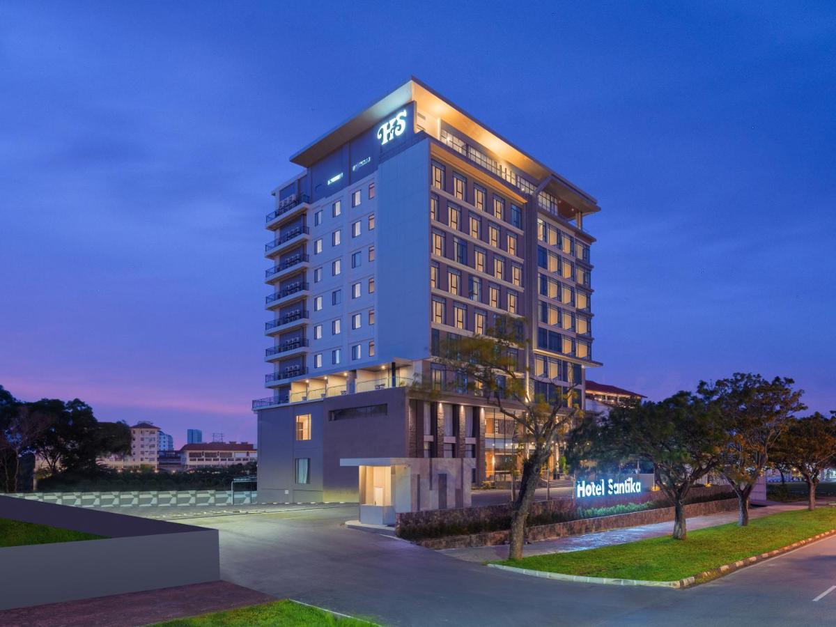 Hotel Santika Batam Exterior photo