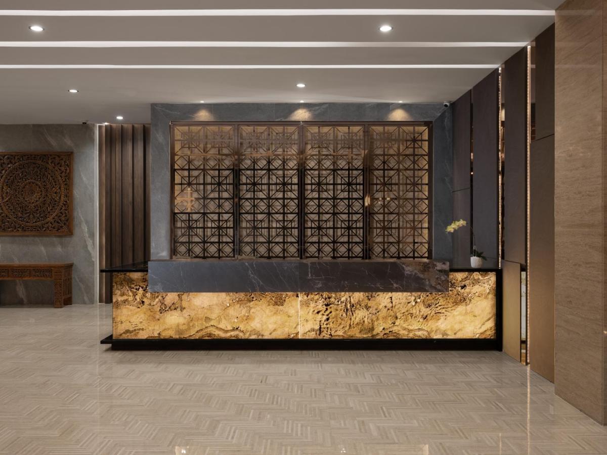 Hotel Santika Batam Exterior photo